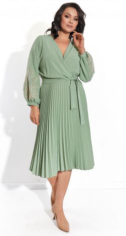 Платья больших размеров