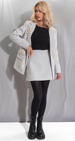 Костюми жіночі