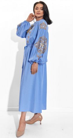 Льняное платье с украинской вышивкой