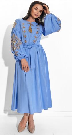 Льняное платье с украинской вышивкой
