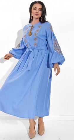 Льняное платье с украинской вышивкой
