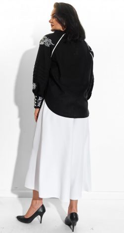 Костюми жіночі