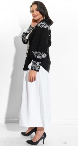 Костюми жіночі