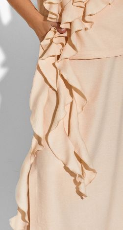 Льняний костюм з воланами