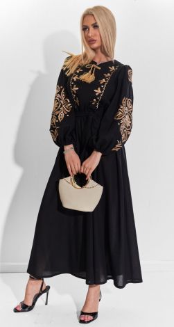 Льняное платье с украинской вышивкой