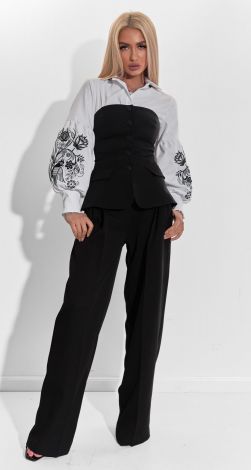 Костюми жіночі