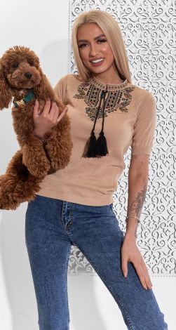 В'язана бавовняна блузка вишиванка