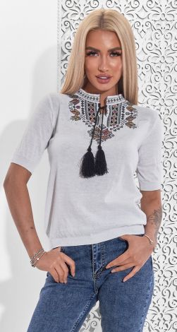 В'язана бавовняна блузка вишиванка