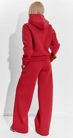 Костюми жіночі