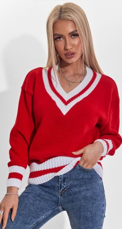 Свитер с отделкой в полоску