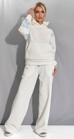 Костюми жіночі