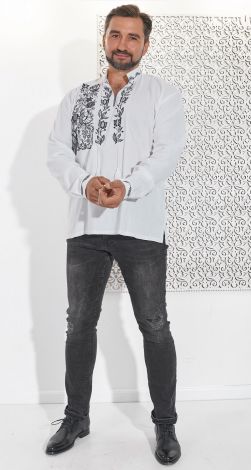 Мужская льняная вышиванка Любомир