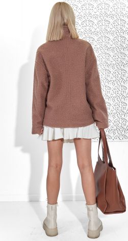 Жіночий верхній одяг