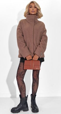 Жіночий верхній одяг