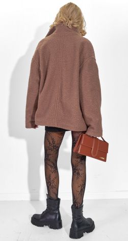 Жіночий верхній одяг