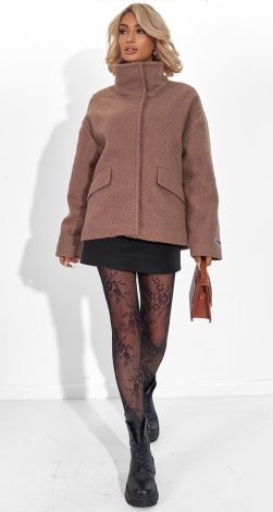 Жіночий верхній одяг