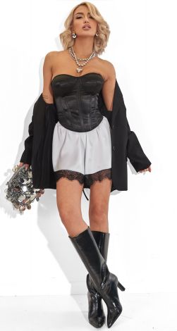 Шовковий корсет-мистецтво елегантної спокуси