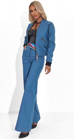 Костюми жіночі