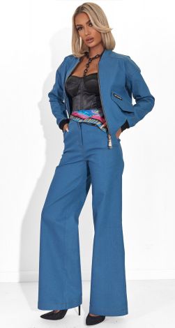 Костюми жіночі