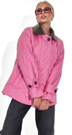 Модная куртка с кожаным воротником