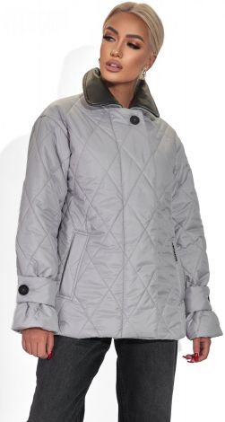 Модная куртка с кожаным воротником