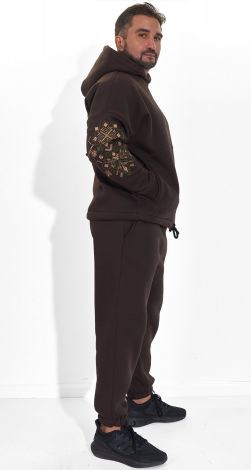 Мужские спортивные костюмы