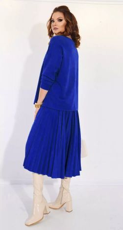 Костюми жіночі