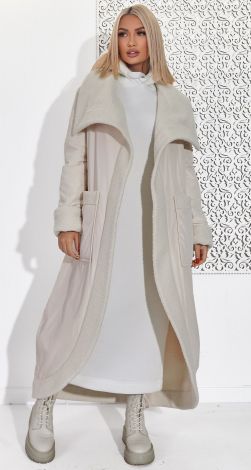 Жіночий верхній одяг