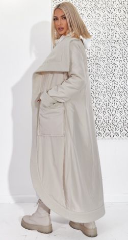 Жіночий верхній одяг