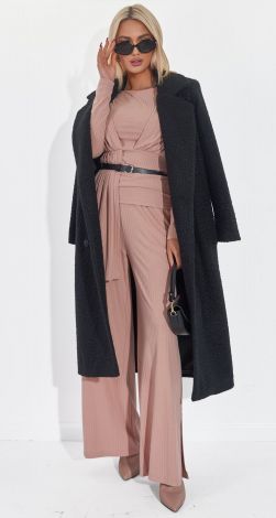 Стильный костюм