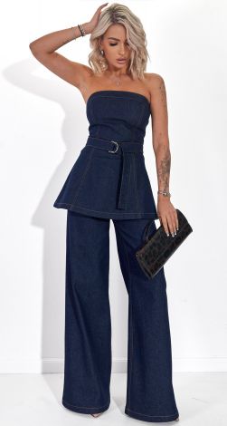 Костюмы женские