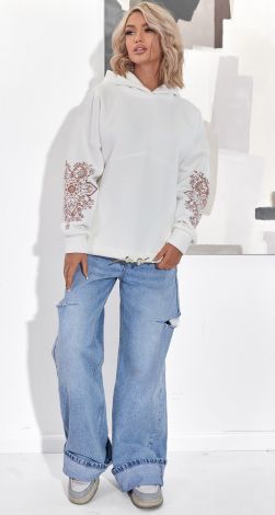 MUST-HAVE Сезона: Худи с Вышивкой