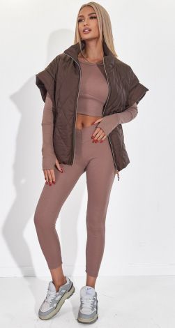 Long-sleeve crop top and leggings with a unique waistband