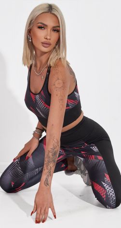 Одяг для йоги та фітнесу