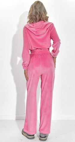 Велюровый костюм