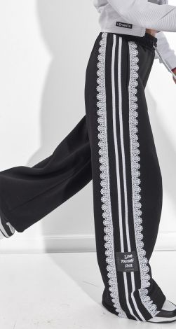 These pants are pure VIBE