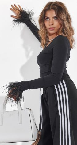 Это твой новый базовый топ, но НЕ скучный