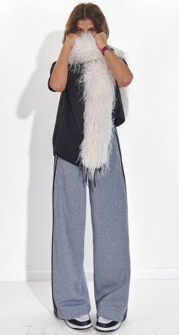 Флаффи-Шарф, который делает образ