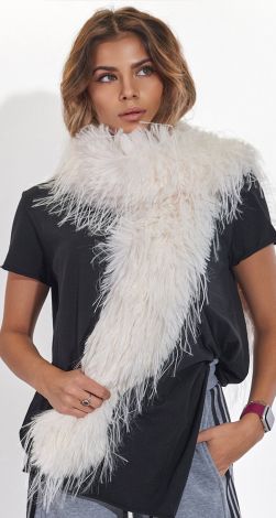 Флаффи-Шарф, который делает образ