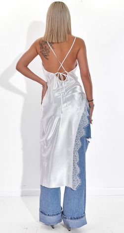 Соблазнительный Атлас: Туника-Слип с Кружевом