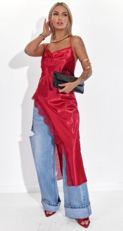 Соблазнительный Атлас: Туника-Слип с Кружевом