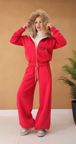 Костюм с натуральным мехом