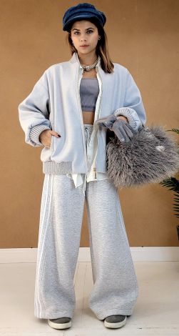 Your Level Up in style: Oversized Cashmere Bomber