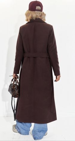 Жіночий верхній одяг