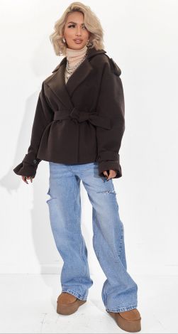 Жіночий верхній одяг