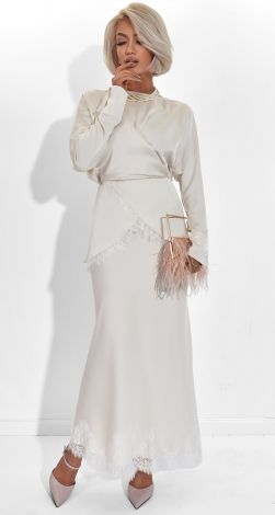 Костюми жіночі