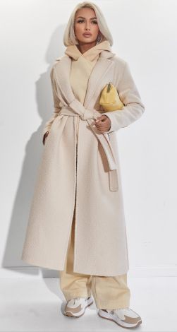 Втілення елегантності: Класичне пальто з букле на запах