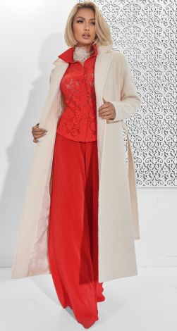 Жіночий верхній одяг