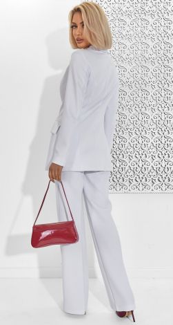 Костюми жіночі