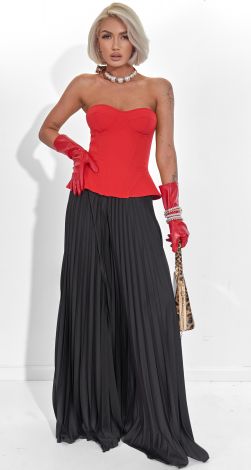 Костюми жіночі